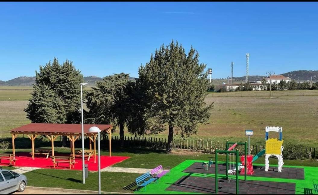 Posada De La Plata Valdesalor Ngoại thất bức ảnh